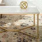 Couchtisch mit X-Gestell aus Metall